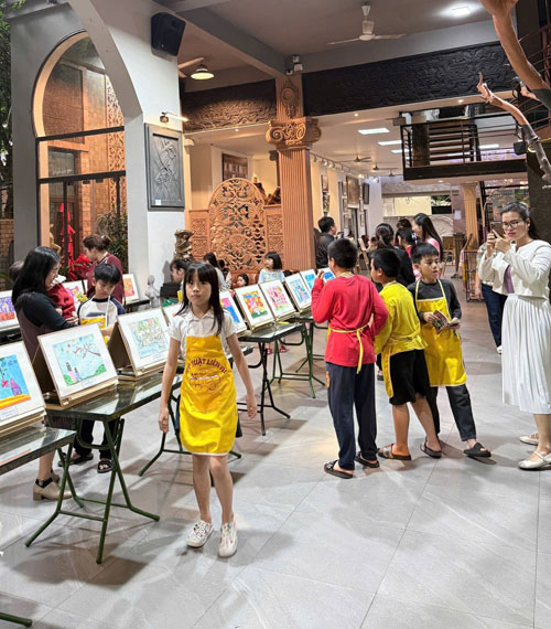 Triển l&atilde;m tranh "Sắc M&agrave;u Tuổi Thơ" khai mạc lần đầu ti&ecirc;n 8/3/2026