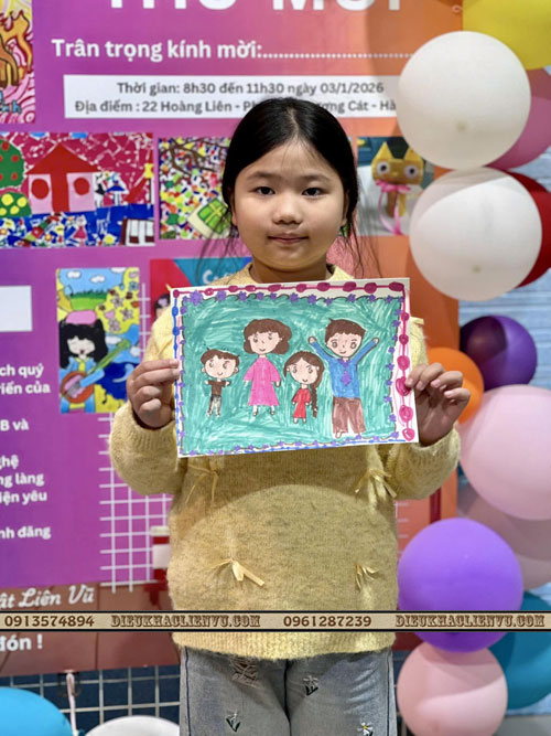 T&aacute;c phẩm Tết sum vầy - Con y&ecirc;u gia đ&igrave;nh m&igrave;nh