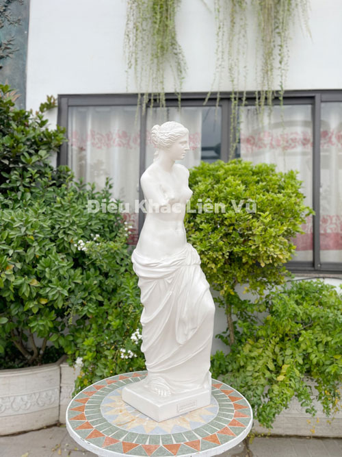 tượng nữ thần venus